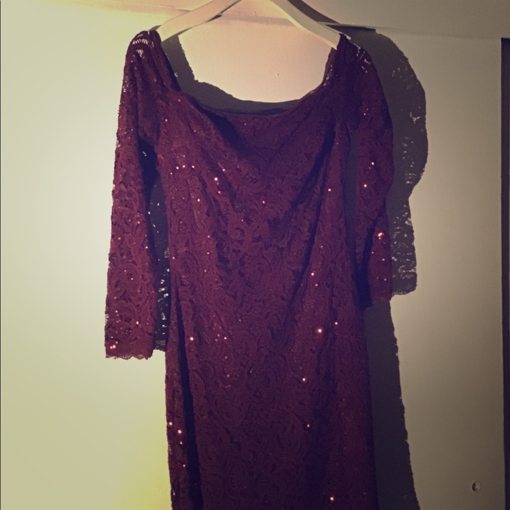 Long Sleeve Strapless Sequined Red Dress